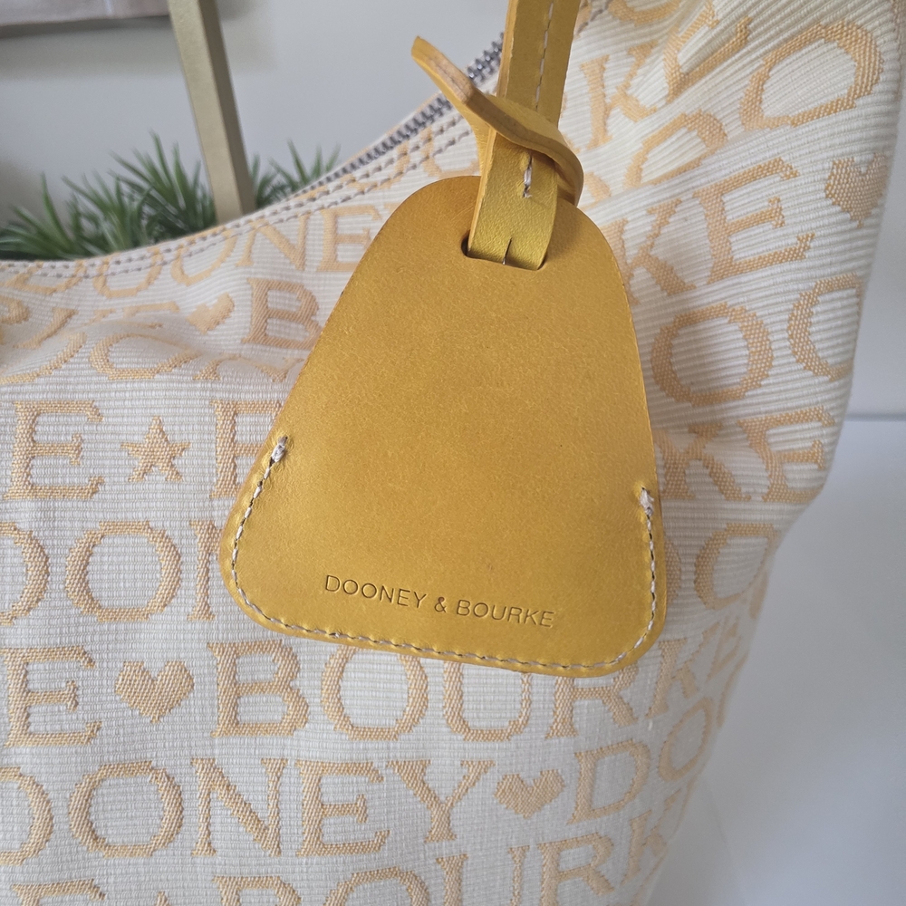 Dooney & Bourke Large Bucket Bag Sunflower Logo Canvas Leather Trim- New - Picture 7 of 16